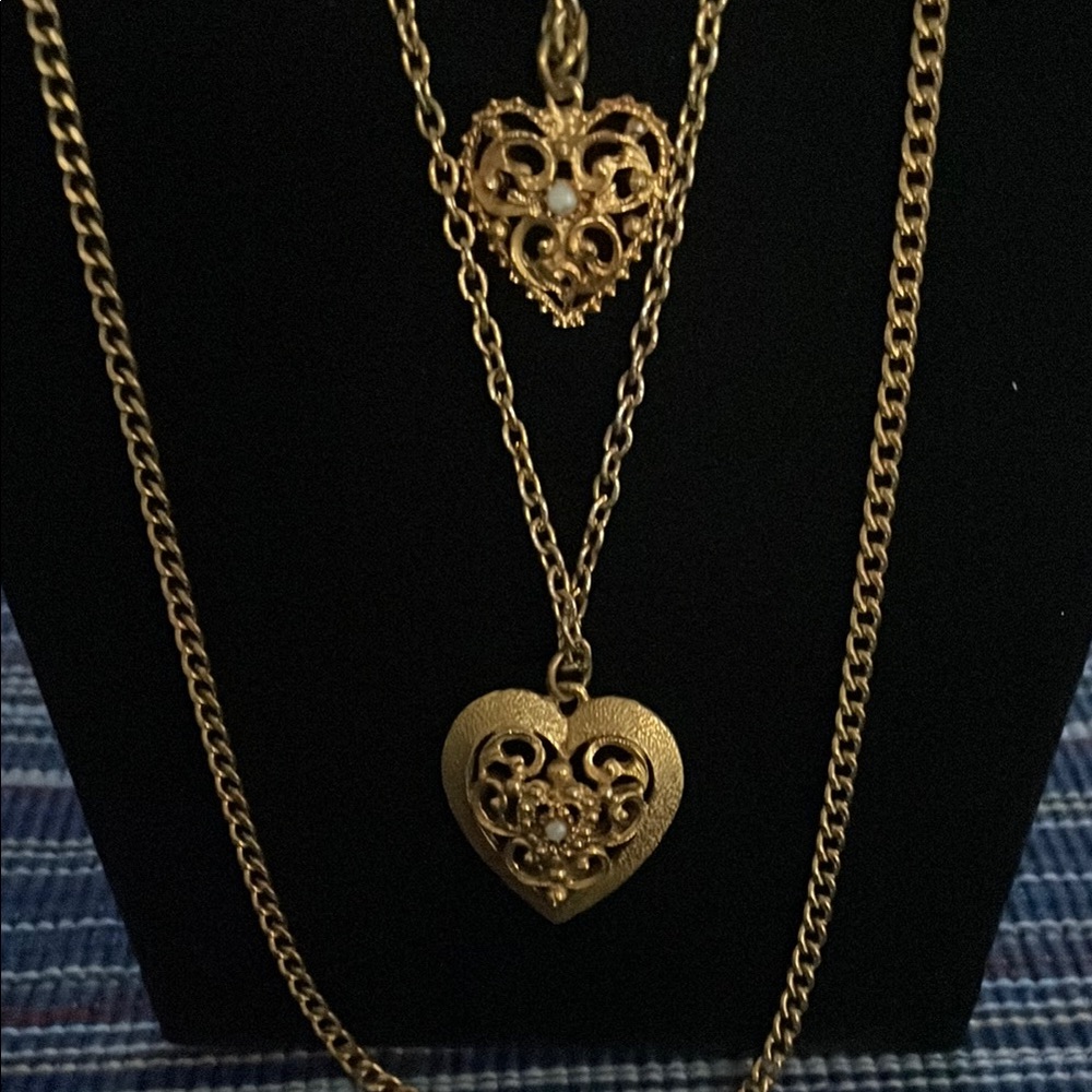 Elegant Gold Heart Pendant Necklace
